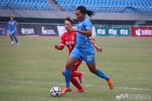 什琴斯尼迎来西甲首秀 年龄34岁283天创纪录